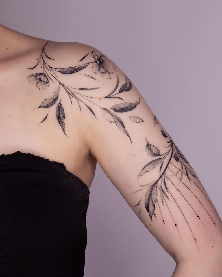 Feminine Tattoo Ideas 48