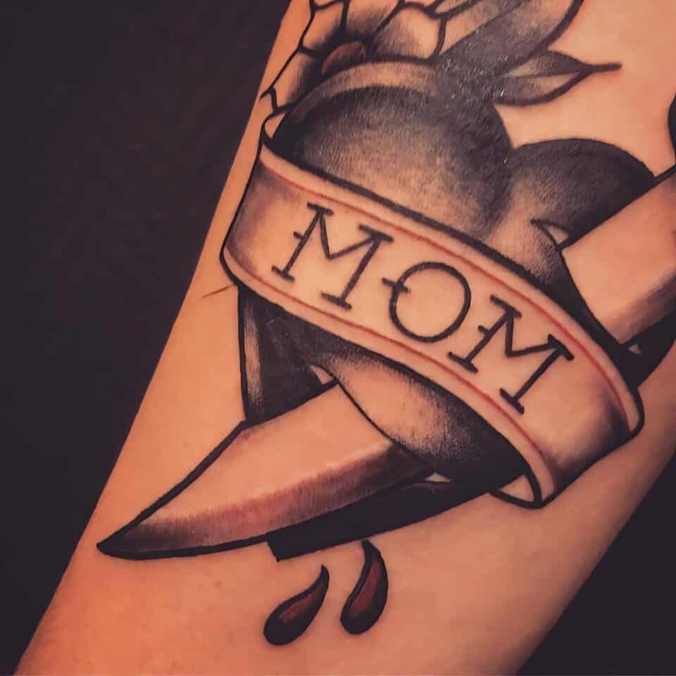 Mom Tattoo Ideas 116