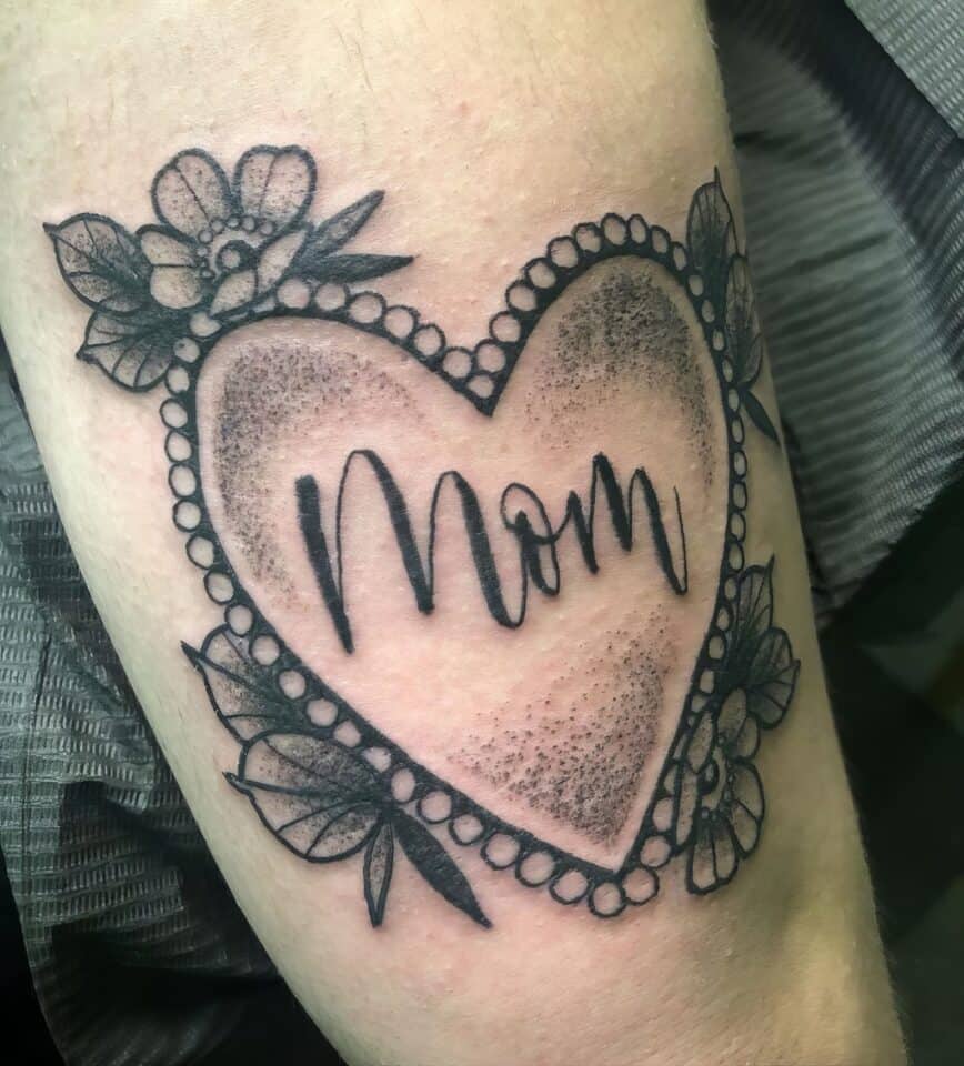 Mom Tattoo Ideas 31