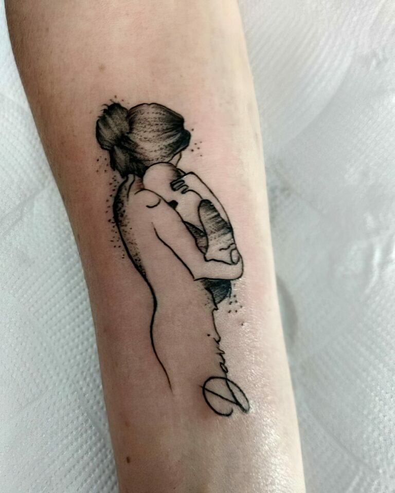 Mom Tattoo Ideas 41