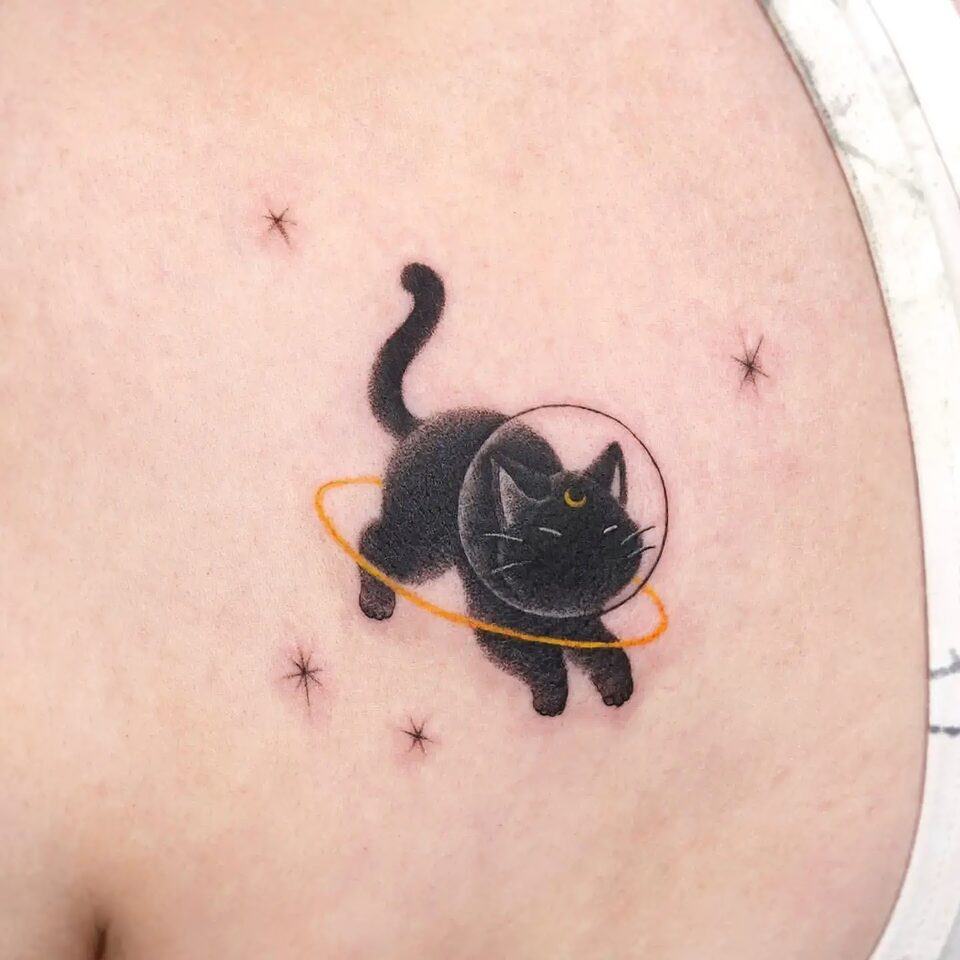 Feminine Cat Tattoos 15