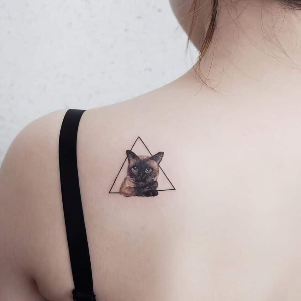 Feminine Cat Tattoos 160