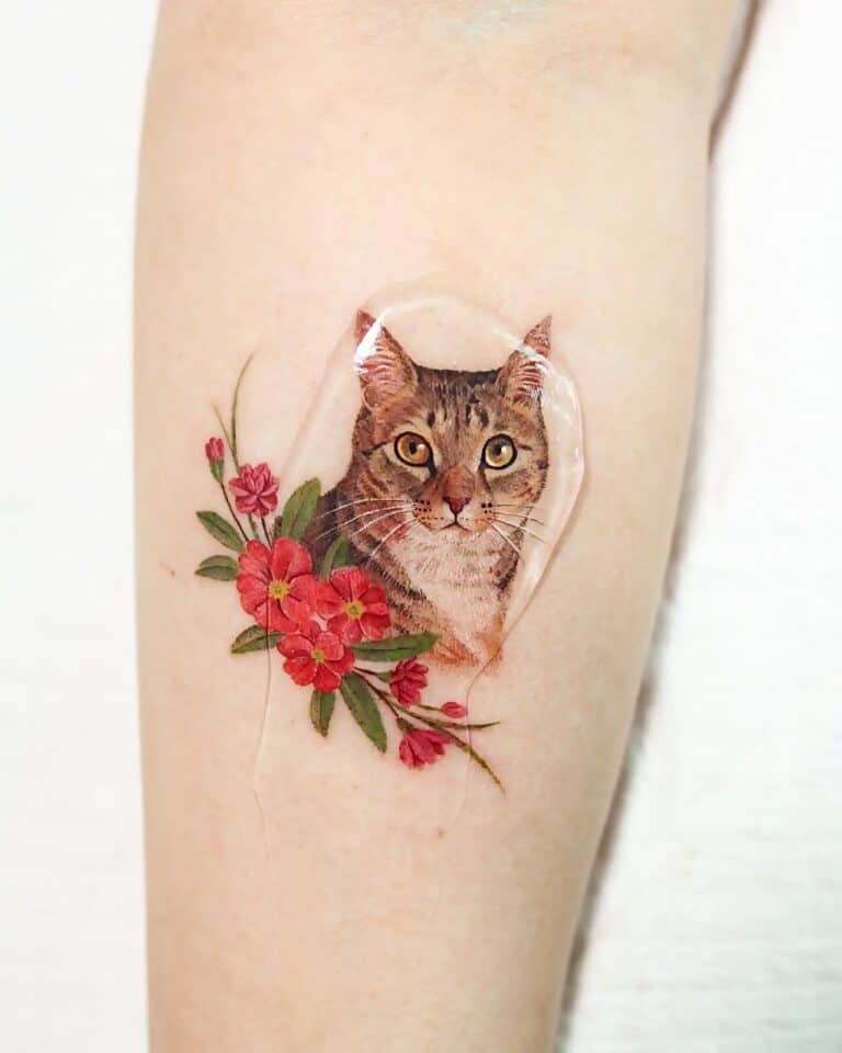 Feminine Cat Tattoos 18