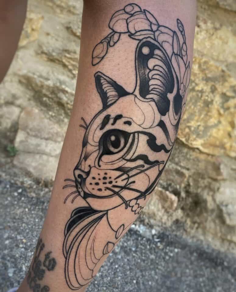 Feminine Cat Tattoos 19