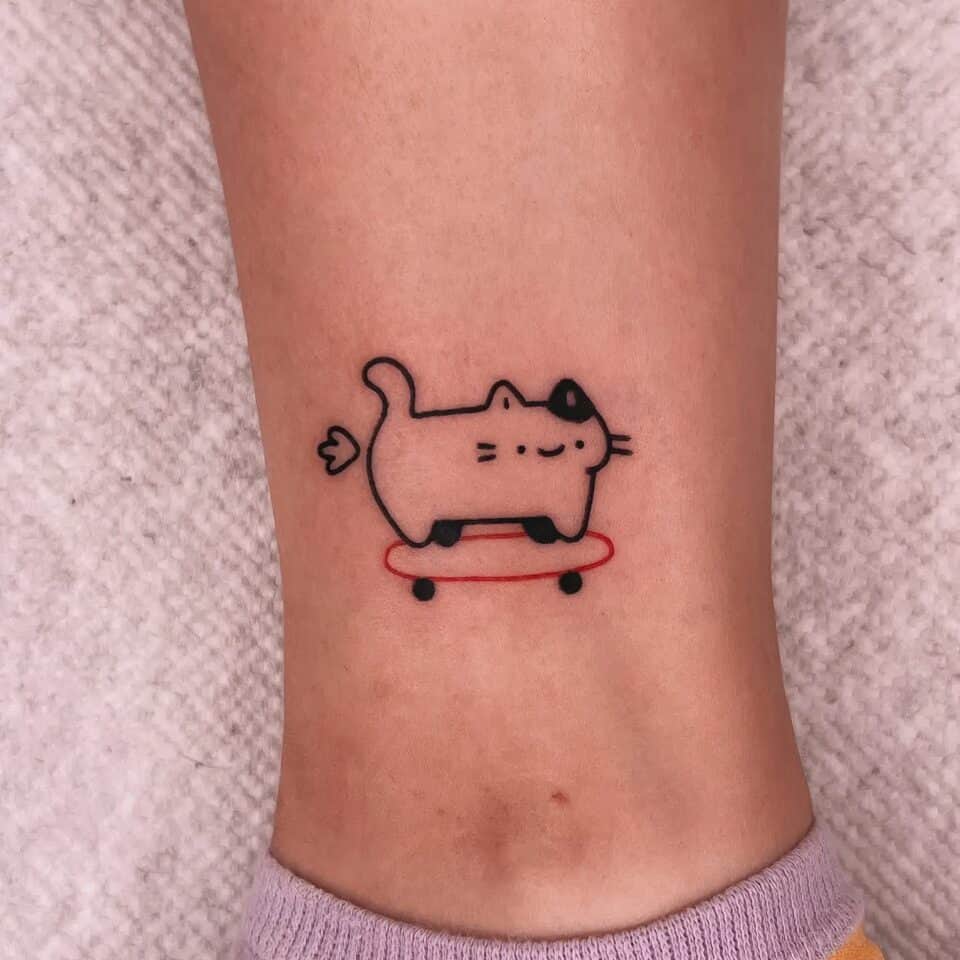 Feminine Cat Tattoos 9