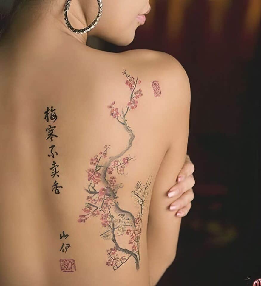 hot tattoo ideas female 27