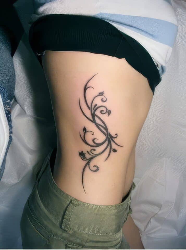 hot tattoo ideas female 6